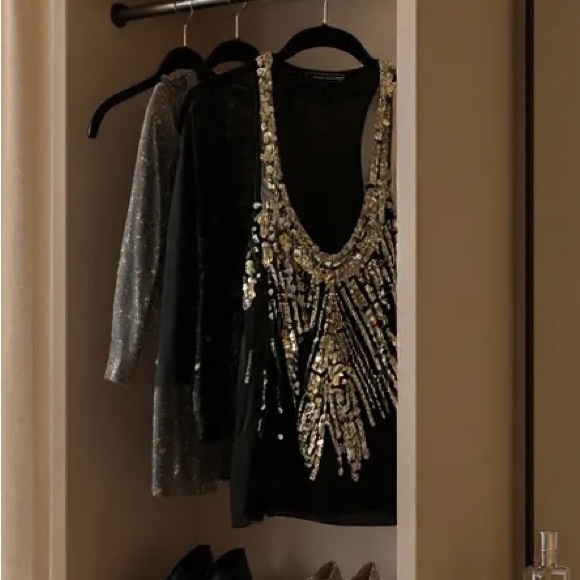 BCBGMAXAZRIA Sequin Fringe Top | Black Gold Silver Sparkle | XS - Picture 6 of 7